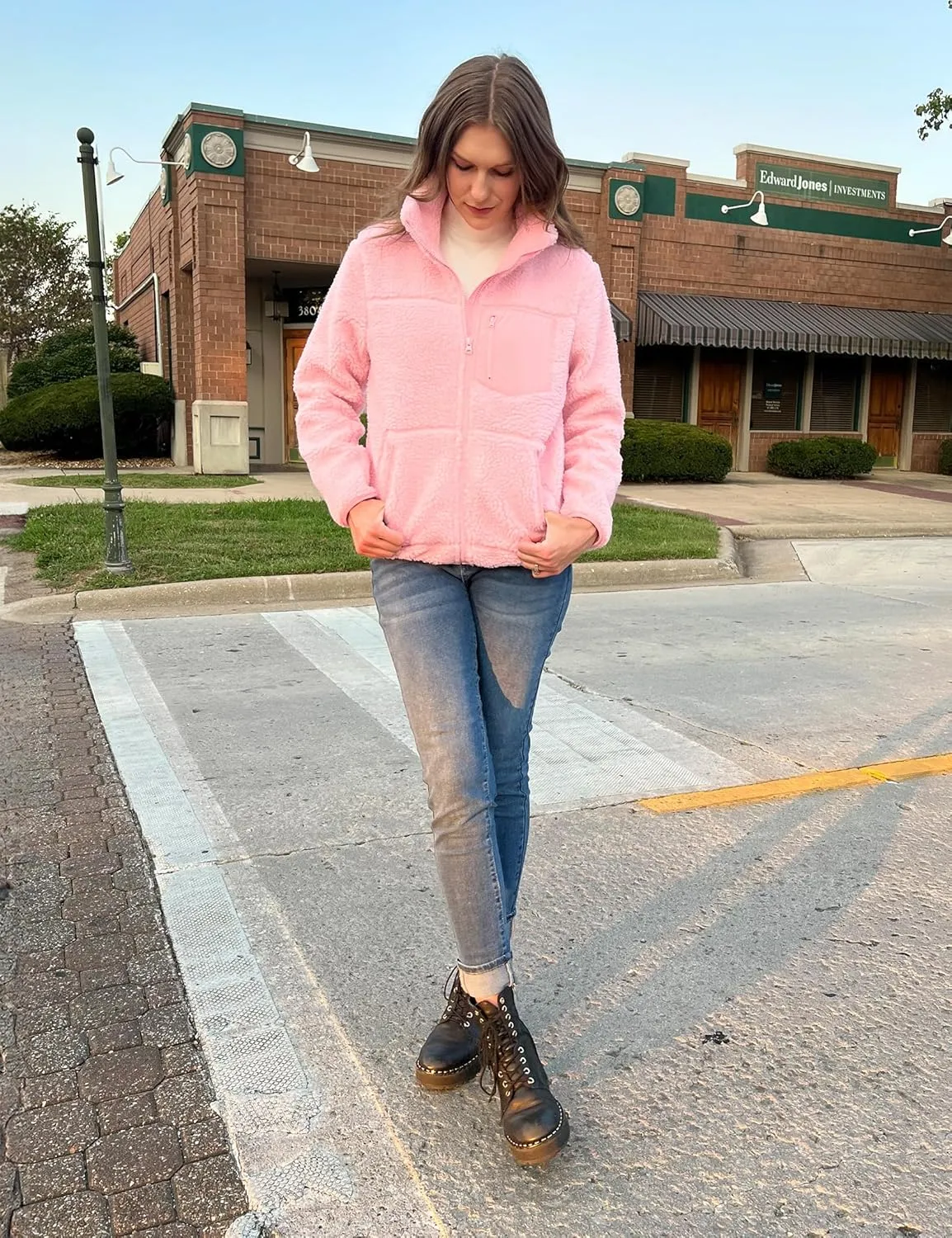 luvamia Sherpa Jackets for Women Trendy Zip Up Long Sleeve Winter Fall Casual Warm Fleece Coat Jackets with Pockets